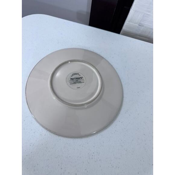 "Pier 1" Abbey, Salad Plate, 8.5"RD. Minor Scratches - Picture 4 of 4